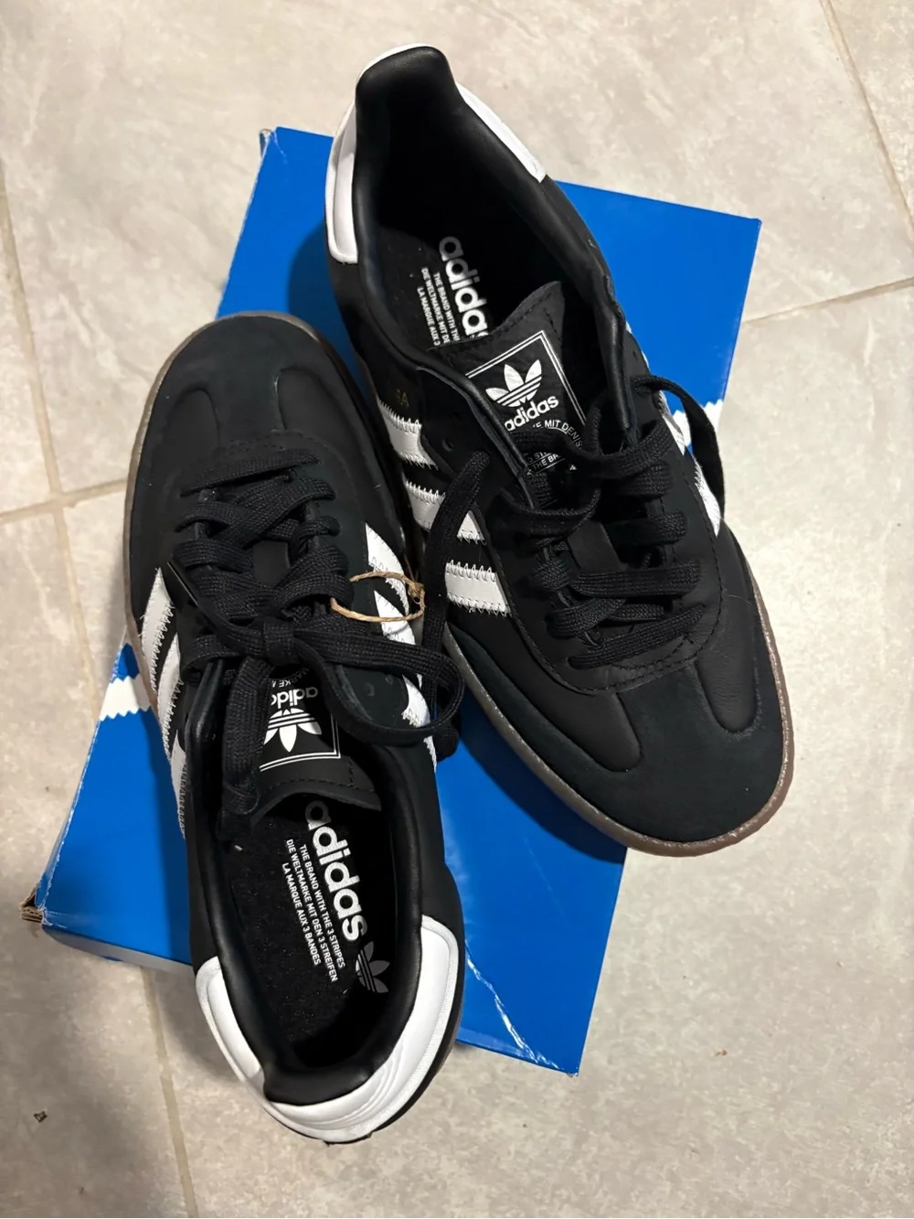 adidas Men’s Black & White Retro Running Sneakers